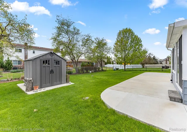 44th image of 45561 Edgewood Ct, Canton, MI 48187 | MLS# 20261061022