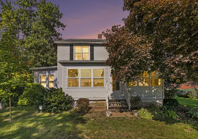 Photo 2 of Single family home for sale at 3015 Dennison Rd, Dundee, MI 48131 | MLS# 81026040384 | Listing updated on 2026-09-16