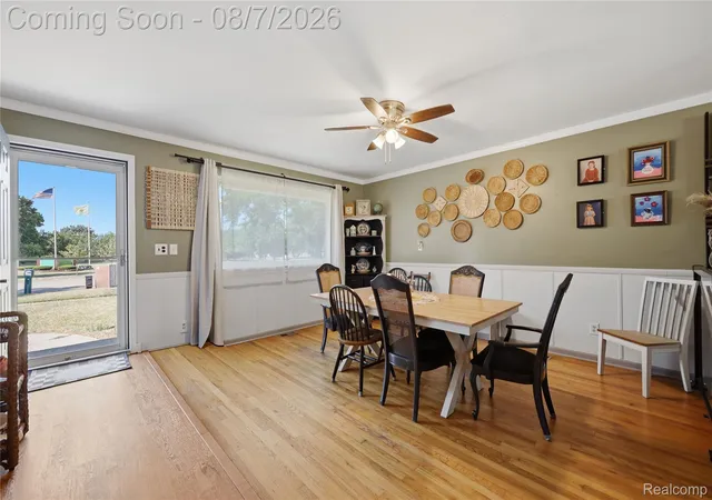 Photo 4 of Single family home for sale at 8517 Plumbrook Rd, Sterling Heights, MI 48313 | MLS# 20261061033 | Listing updated on 2026-08-07