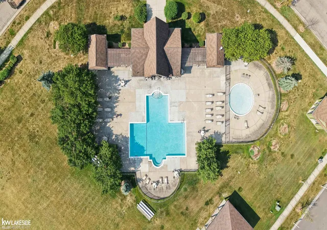 3rd image of 59303 Amherst Ave, New Haven, MI 48048 | MLS# 58050217285