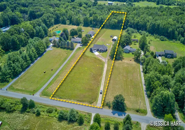 2nd image of 9120 Whittall St Ne, Rockford, MI 49341 | MLS# 65026040402