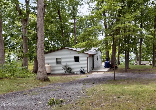 Photo 3 of Single family home for sale at 63228 Kinsey St, Vandalia, MI 49095 | MLS# 69026040396 | Listing updated on 2026-09-09