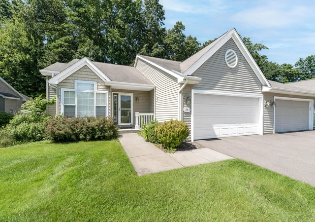1st image of 1364 Tanager Ln, Kalamazoo, MI 49009 | MLS# 66026040393