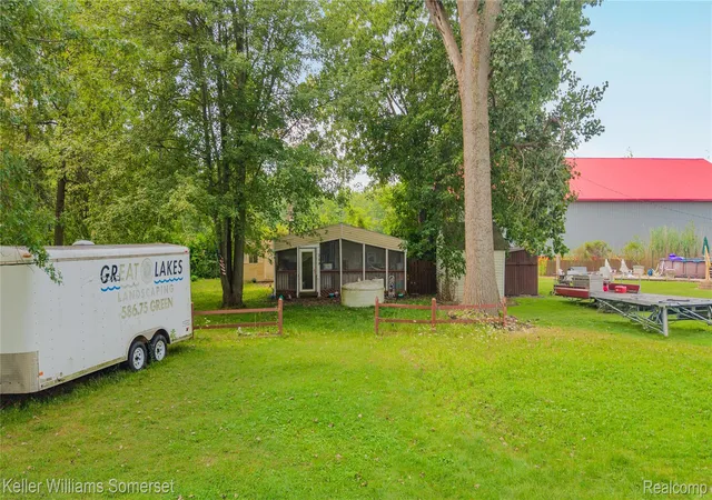 Photo 3 of Single family home for sale at 259 William St, Harsens Island, MI 48028 | MLS# 20261061050 | Listing updated on 2026-09-29