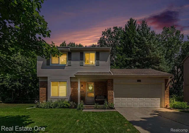 2nd image of 22344 Brookfield Dr, South Lyon, MI 48178 | MLS# 20261061066