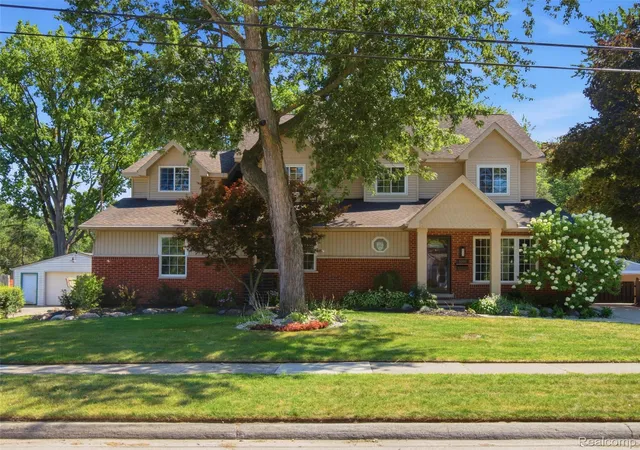1st image of 1010 Genesee Dr, Royal Oak, MI 48073 | MLS# 20261061067