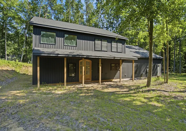 image of 9810 Birdie Dr, Stanwood, MI 49346 | MLS# 72026040414