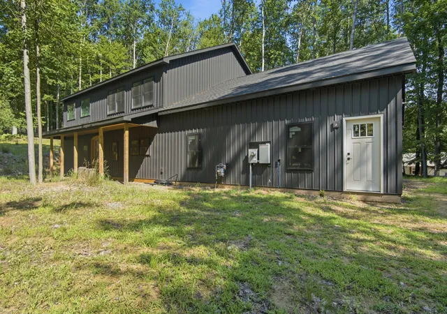 image of 9810 Birdie Dr, Stanwood, MI 49346 | MLS# 72026040414