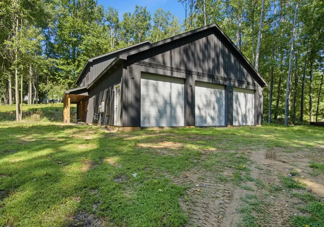 image of 9810 Birdie Dr, Stanwood, MI 49346 | MLS# 72026040414