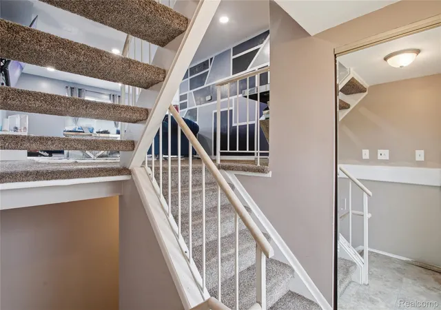 Photo 3 of Condo for sale at 20350 Weybridge St, Clinton Township, MI 48036 | MLS# 20261061084 | Listing updated on 2026-08-31
