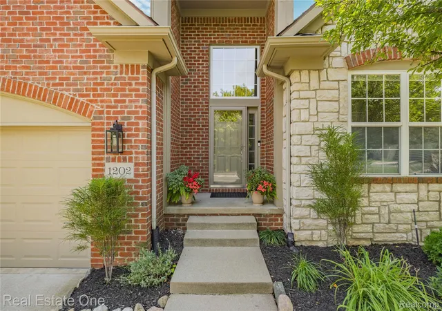 Photo 1 of Condo for sale at 1202 Wind Chime Dr #16, Waterford, MI 48327 | MLS# 20261061087 | Listing updated on 2026-08-12