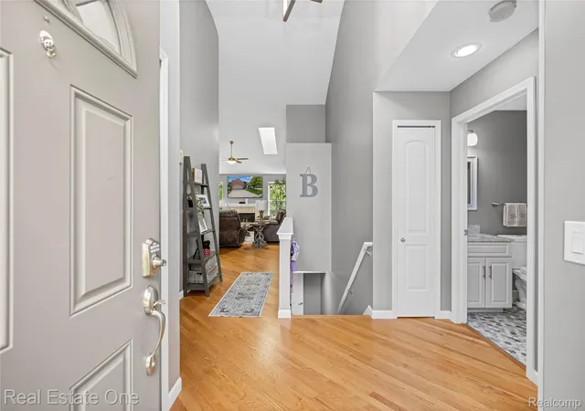 Photo 2 of Condo for sale at 1202 Wind Chime Dr #16, Waterford, MI 48327 | MLS# 20261061087 | Listing updated on 2026-08-12