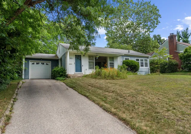 Photo 3 of Single family home for sale at 851 Mt Pleasant Ave, Ann Arbor, MI 48103 | MLS# 81026040425 | Listing updated on 2026-10-03
