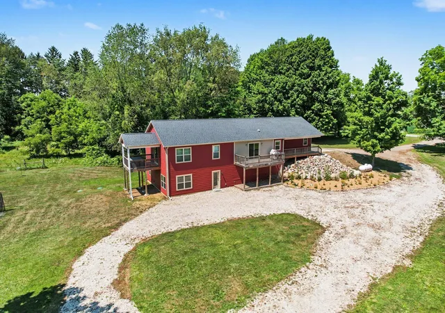 Photo 3 of Single family home for sale at 10064 Love Rd, Bellevue, MI 49021 | MLS# 66026040434 | Listing updated on 2026-09-17