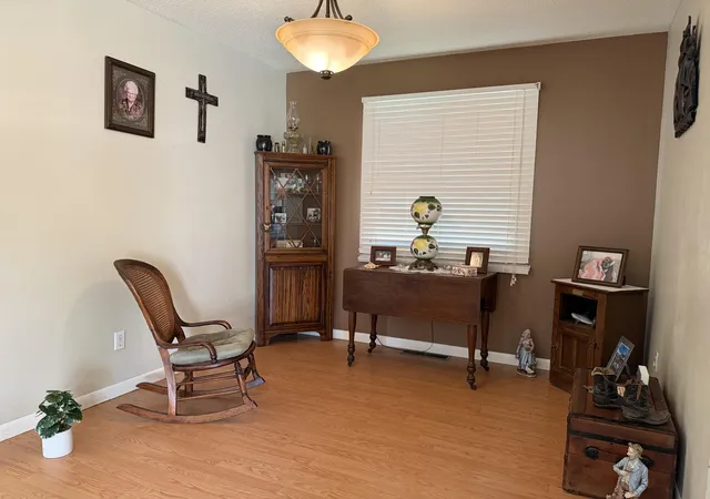 5th image of 450 College Park Dr, Adrian, MI 49221 | MLS# 81026040432