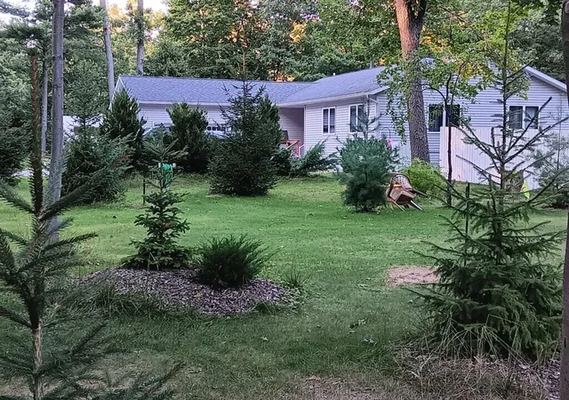 Photo 2 of Single family home for sale at 8270 Sheridan St, Montague, MI 49437 | MLS# 72026040431 | Listing updated on 2026-10-07