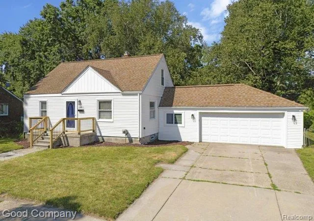 Photo 3 of Single family home for sale at 23161 Hill Ave, Warren, MI 48091 | MLS# 20261061118 | Listing updated on 2026-09-17