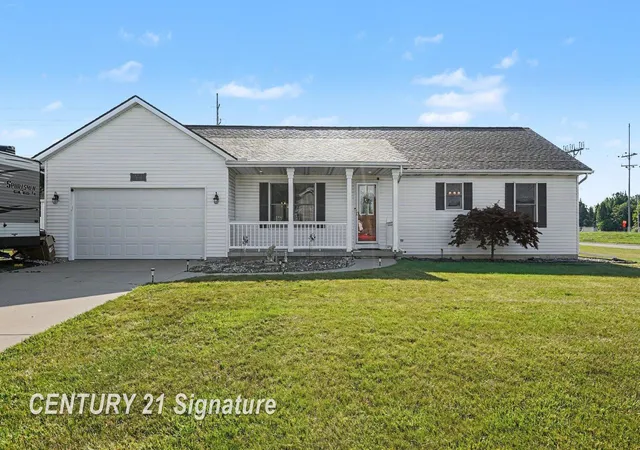 2nd image of 8202 Hawk Dr, Freeland, MI 48623 | MLS# 61050217312