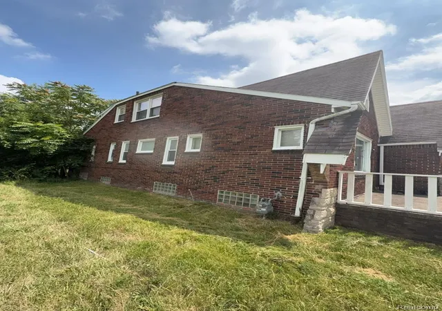 2nd image of 9164 Mendota St, Detroit, MI 48204 | MLS# 20261061126
