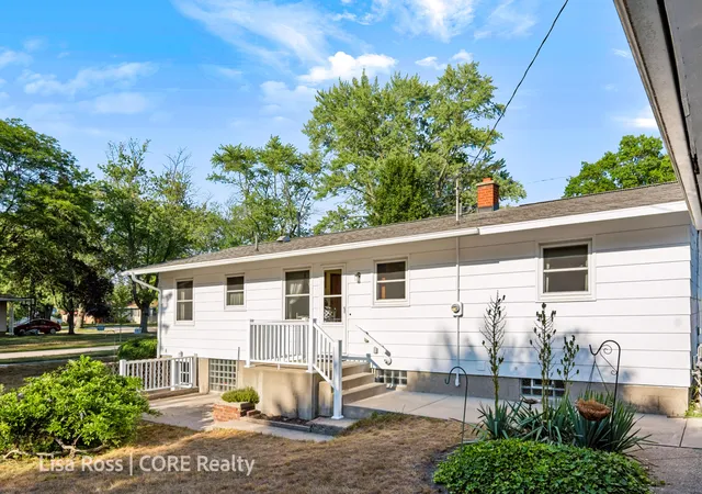 45th image of 3155 Lindland Rd, Muskegon, MI 49441 | MLS# 71026040439