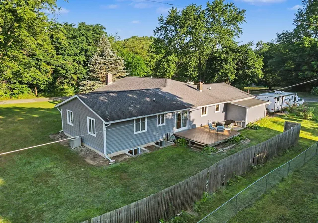 24th image of 9990 N 16th St, Plainwell, MI 49080 | MLS# 66026040441