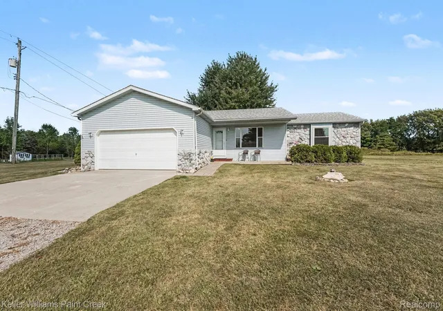 Photo 1 of Single family home for sale at 1480 Connell Rd, Ortonville, MI 48462 | MLS# 20261061136 | Listing updated on 2026-09-23