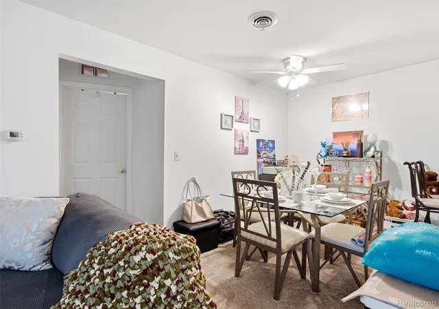 Listing Photo 4 - Condo for sale in building located at 29714 Utica Rd, Roseville, MI 48066