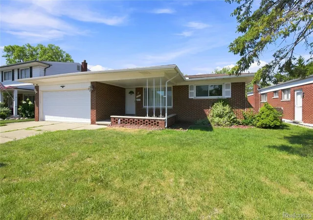 Photo 2 of Single family home for sale at 11165 Hanna Dr, Sterling Heights, MI 48312 | MLS# 20261061151 | Listing updated on 2026-09-05