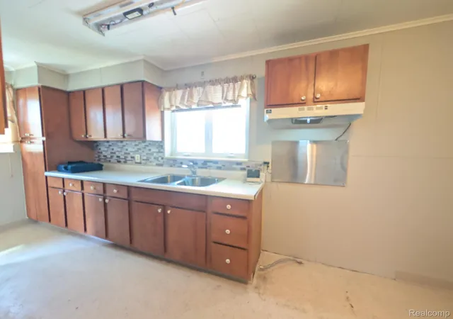 Photo 3 of Single family home for sale at 2173 W Mount Morris Rd, Mt Morris Township Genesee, MI 48458 | MLS# 20261061154 | Listing updated on 2026-08-04
