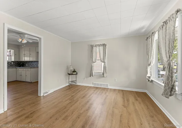 3rd image of 1644 Liberty Ave, Lincoln Park, MI 48146 | MLS# 20261061157