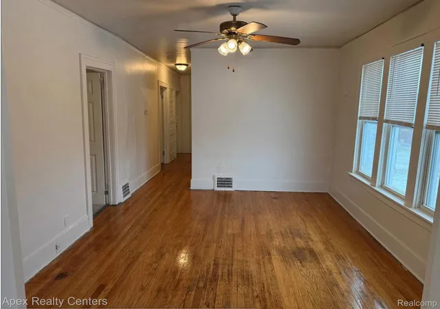 4th image of 12144 Washburn St, Detroit, MI 48204 | MLS# 20261061159