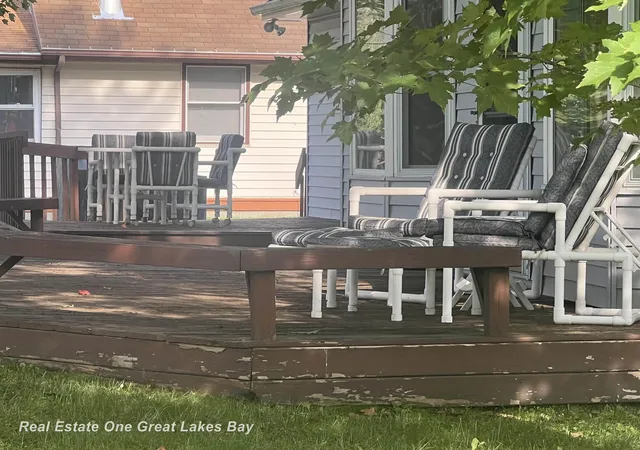 32nd image of 115 Atwood Dr, Prudenville, MI 48651 | MLS# 61050217329