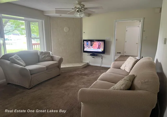 4th image of 115 Atwood Dr, Prudenville, MI 48651 | MLS# 61050217329
