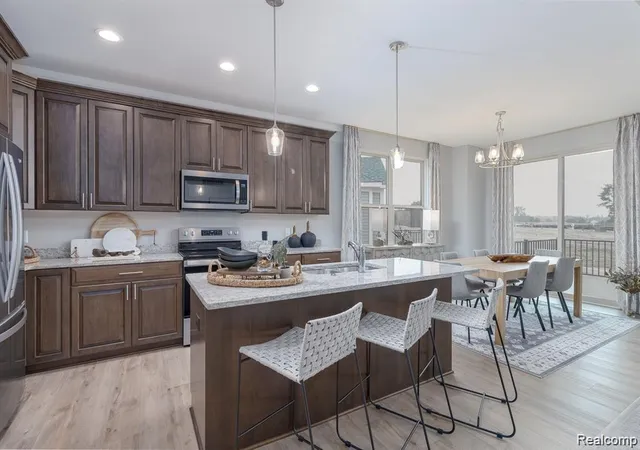 5th image of 3940 Chatham Pl #94, Brighton Township Livingston, MI 48114 | MLS# 20261061167