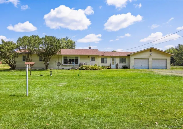 Photo 3 of Single family home for sale at 3384 Quain Rd, Emmett, MI 48022 | MLS# 20261061173 | Listing updated on 2026-09-30