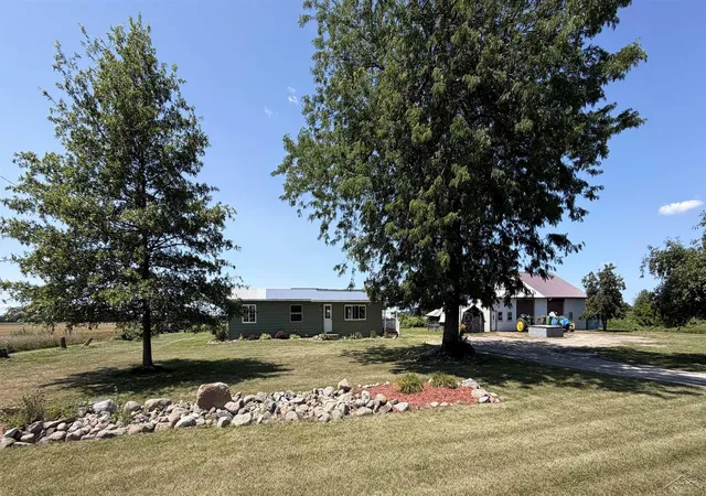 2nd image of 7298 S Brennan Rd, Saint Charles, MI 48655 | MLS# 61050217330
