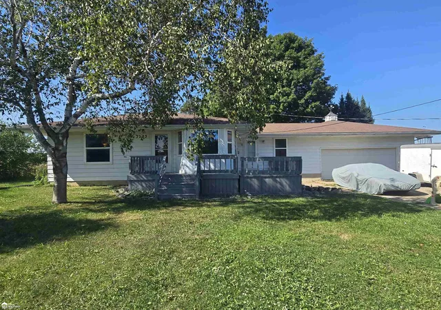 Photo 1 of Single family home for sale at 3283 E Dodge Rd, Clio, MI 48420 | MLS# 5050217331 | Listing updated on 2026-08-19