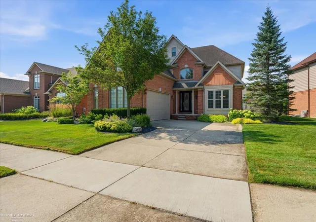 Photo 3 of Single family home for sale at 16080 Harvest Spring Ln, Macomb, MI 48042 | MLS# 58050217335 | Listing updated on 2026-09-09
