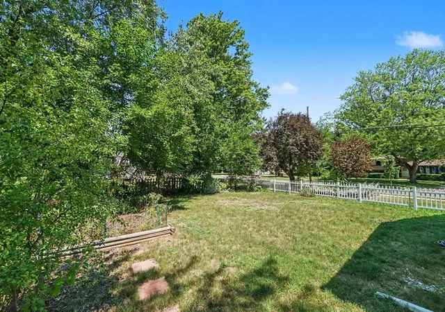 24th image of 601 N Brown St, Mount Pleasant, MI 48858 | MLS# 79080071908