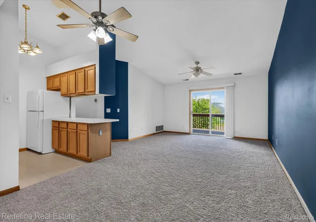 Listing Photo 4 - Condo for sale in building located at 9696 Sawgrass Ct, Belleville, MI 48111 - Unit #6