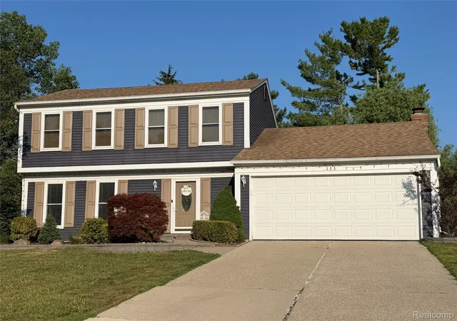 Photo 1 of Sale Pending at 385 Arlington Dr, Rochester Hills, MI 48307 | MLS# 20261061201 | Listing updated on 2026-09-14