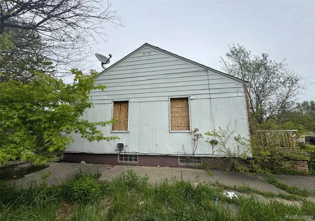 4th image of 16093 Liberal St, Detroit, MI 48205 | MLS# 20261061207