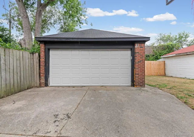 Photo 1 of Sale Pending at 17199 San Juan Dr, Detroit, MI 48221 | MLS# 20261061212 | Listing updated on 2026-08-24
