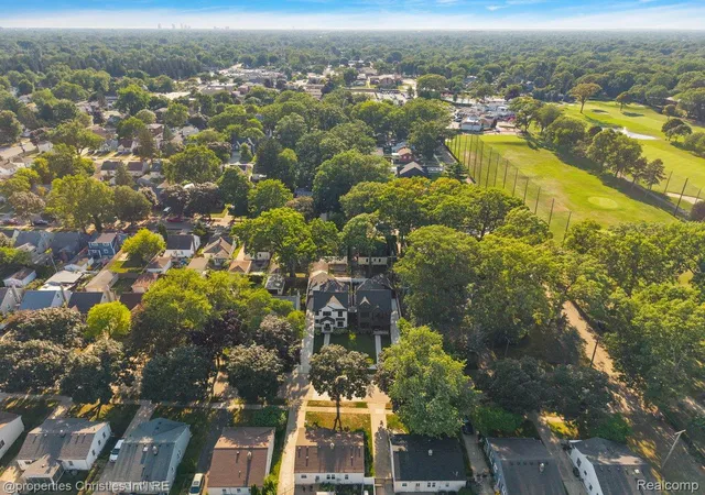 Photo 2 of Single family home for sale at 1929 Brookwood Ave, Royal Oak, MI 48073 | MLS# 20261061219 | Listing updated on 2026-09-13
