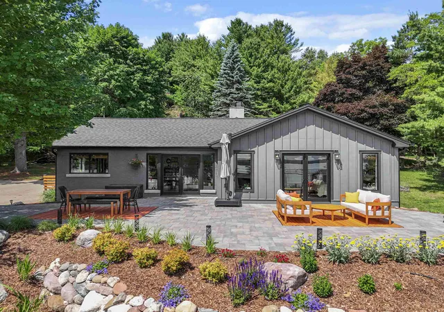 2nd image of 12344 S West Torch Lake Dr, Rapid City, MI 49676 | MLS# 78080071911