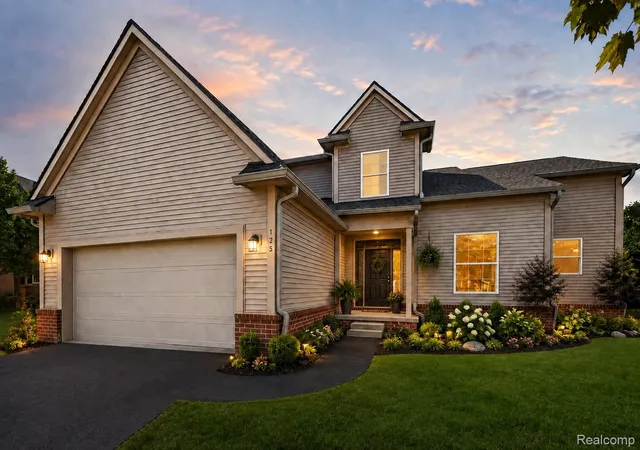 1st image of 125 Ridge Field Ct, Oxford, MI 48371 | MLS# 20261061233