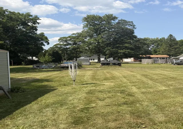 21st image of 412 4th Ave, Three Rivers, MI 49093 | MLS# 68026040474