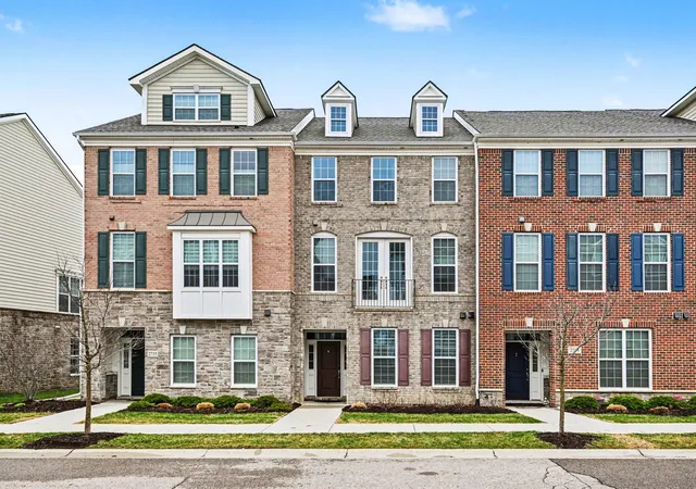 1st image of 2733 S Spurway Dr, Ann Arbor, MI 48105 | MLS# 81026040476