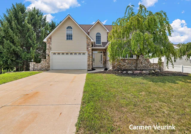 2nd image of 10971 Lance Ave, Allendale, MI 49401 | MLS# 71026040472
