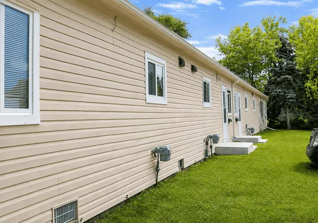 1st image of 32462 Lenawee Ct, Westland, MI 48186 | MLS# 55026040479